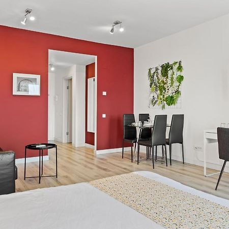 Апартаменты Aquarius: Upscale Flat In The Heart Of Bucharest! Экстерьер фото